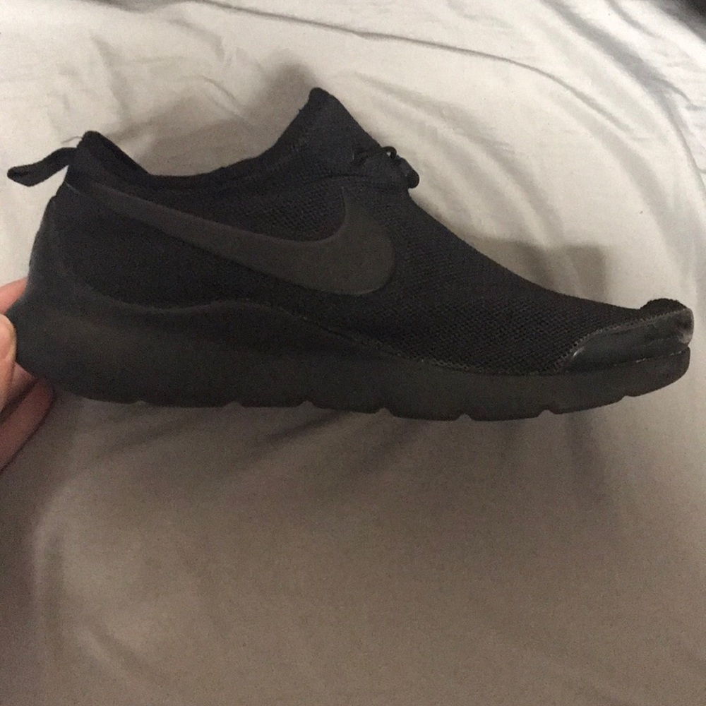 Nike Aptare SE Running Shoe